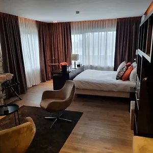 Hotel Skol L'original Strassen